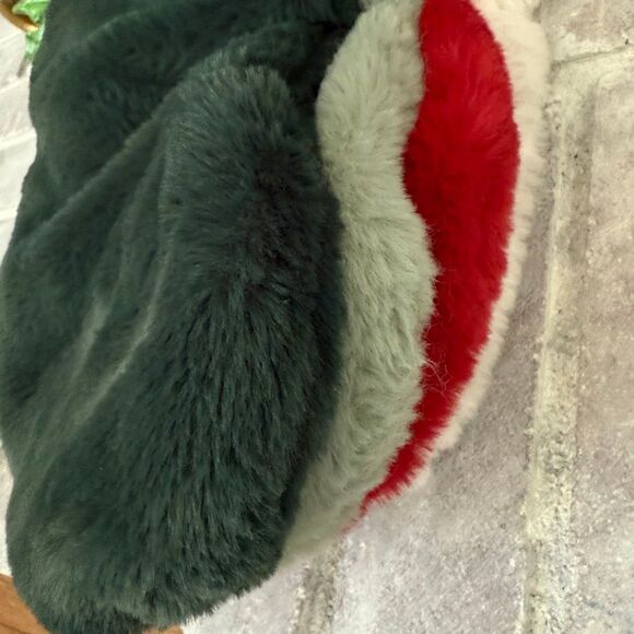 NWT Lot Of 4 Martha Stewart Faux Fur Christmas Stockings Set Red Green White OS - Picture 13 of 14